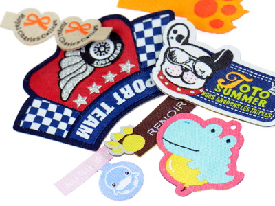 Parches y etiquetas cortadas con láser