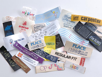 Etiquetas tejidas / impresas